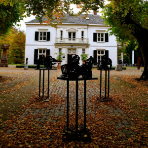 Oude Hof in Bergen